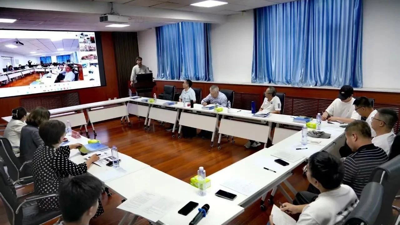 2025年先进材料化学与器件实验室召开学术委员会会议